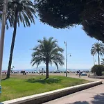 Sun And Sea Modern El Palo 1 Min To